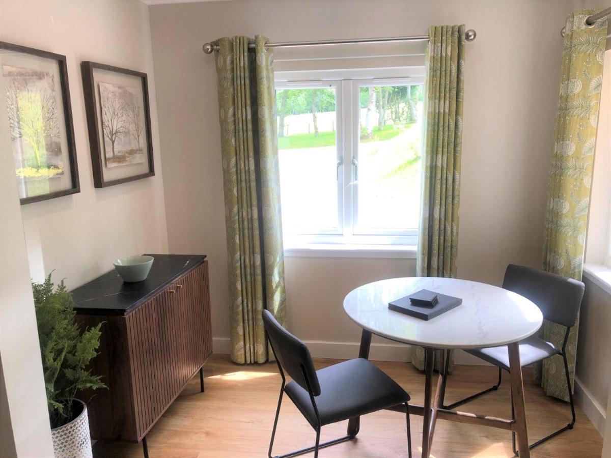 Breckland Lodge 2 With Hot Tub Belladrum Bagian luar foto